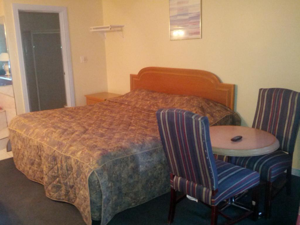 Admiral Inn By The Falls Niagarawatervallen Kamer foto